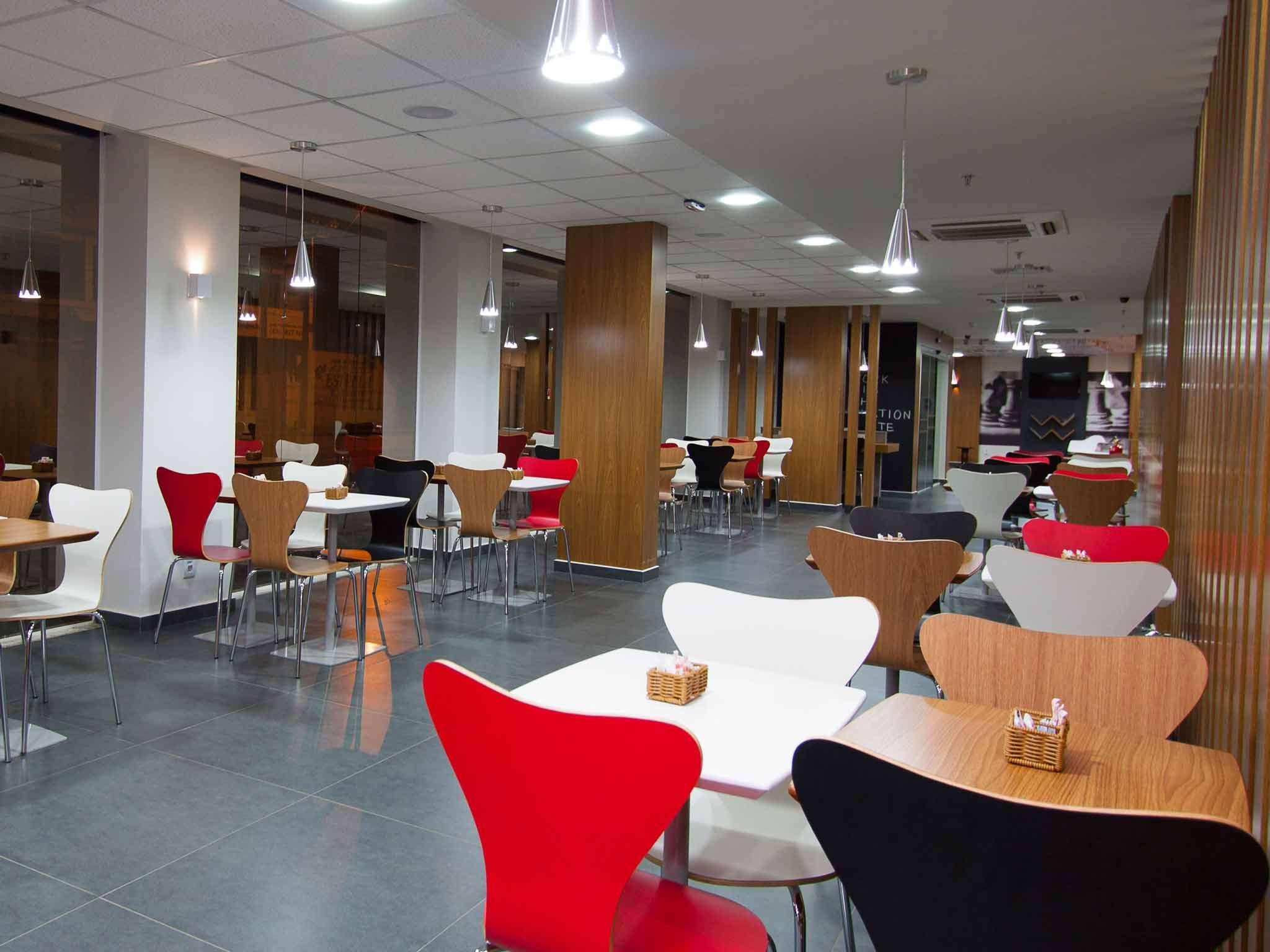 Ibis Cascavel Hotel Екстериор снимка